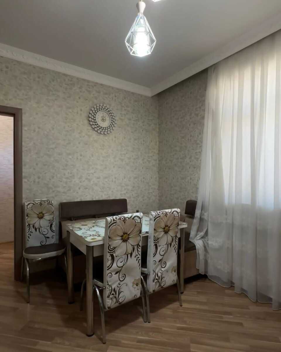 Satılır 8 otaqlı həyət evi/bağ evi 250 m² — Ev, villa, Bakı (3)