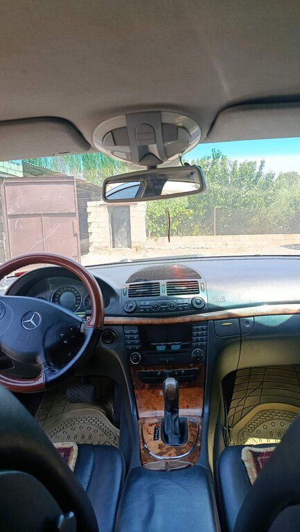 Mercedes E 200, 1.8 L, 2004 il, 280 000 km — Avtomobillər (10)