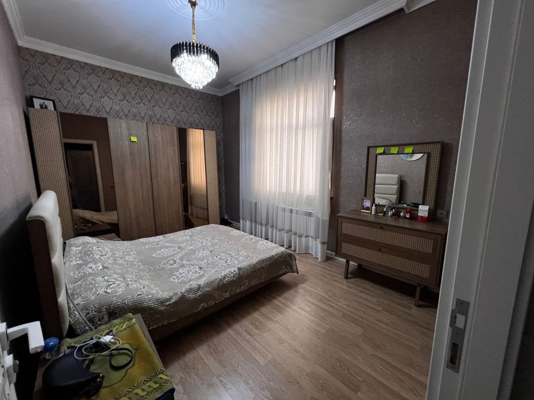 Satılır 4 otaqlı həyət evi/bağ evi 210 m² — Ev, villa, Bakı (7)