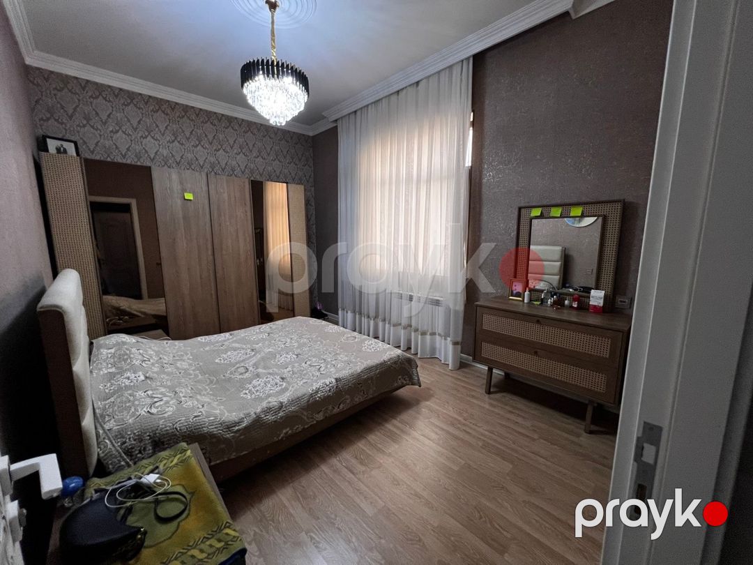 Satılır 4 otaqlı həyət evi/bağ evi 210 m² — Ev, villa, Bakı (7)