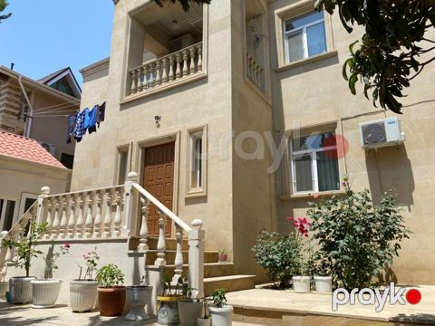 İcarəyə verilir 7 otaqlı həyət evi/bağ evi 250 m²