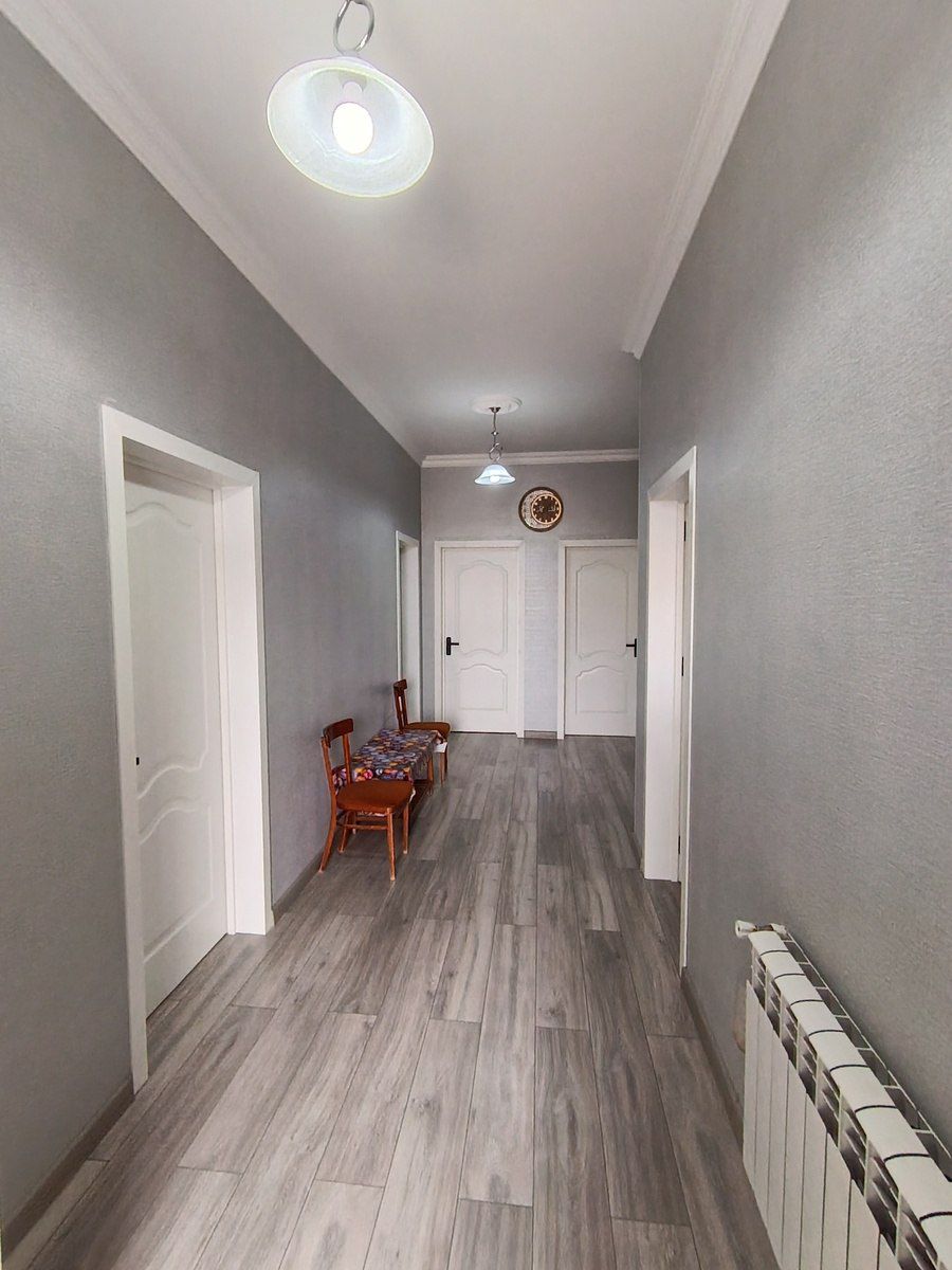 Satılır 4 otaqlı həyət evi/bağ evi 140 m² — Ev, villa, Bakı (10)