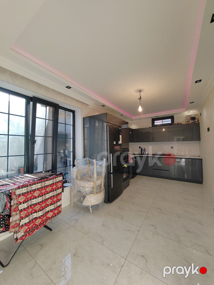 Satılır 6 otaqlı həyət evi/bağ evi 230 m² — Ev, villa, Bakı (10)