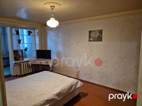 Satılır 1 otaqlı köhnə tikili 30 m²