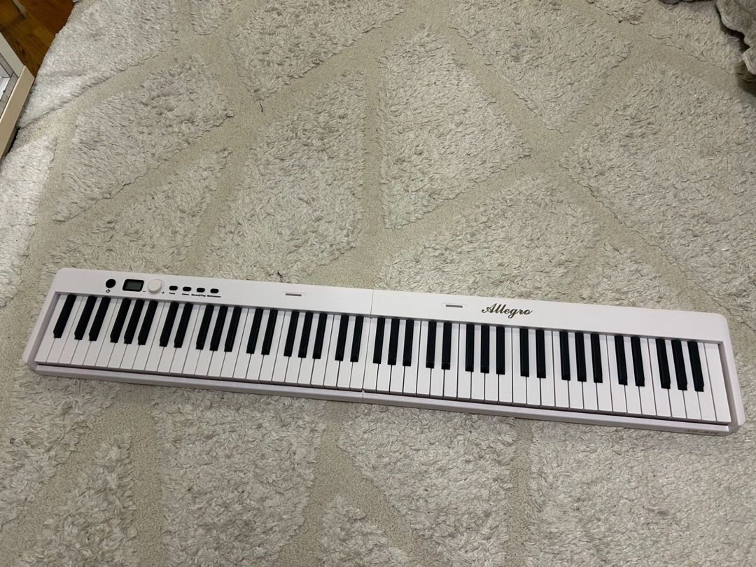 Piano — Musiqiə alətləri, Bakı (2)