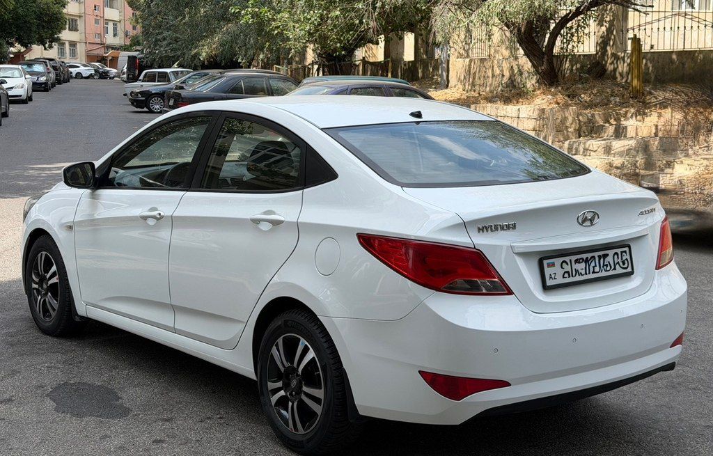 Hyundai Accent, 1.6 L, 2014 il, 240 000 km — Avtomobillər, Bakı (9)