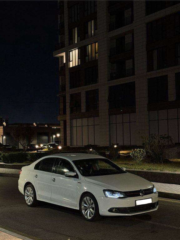 Volkswagen Jetta, 2.5 L, 2011 il, 180 000 km — Avtomobillər, Bakı (2)