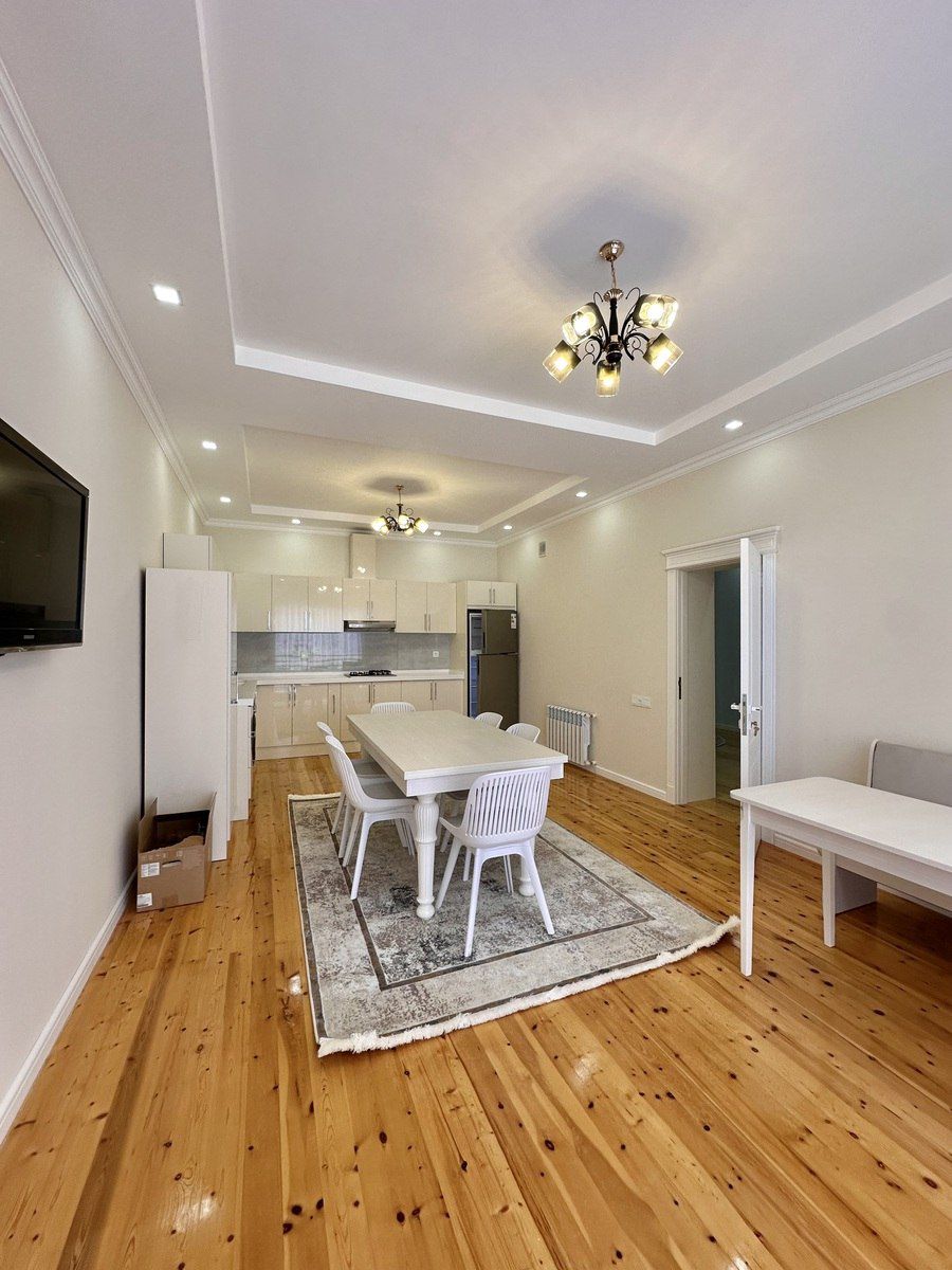 Satılır 4 otaqlı həyət evi/bağ evi 160 m² — Ev, villa, Bakı (5)