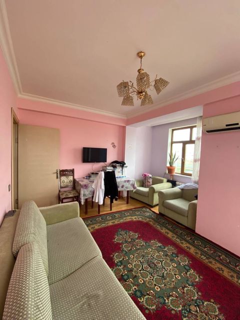Satılır 2 otaqlı yeni tikili 74 m²
