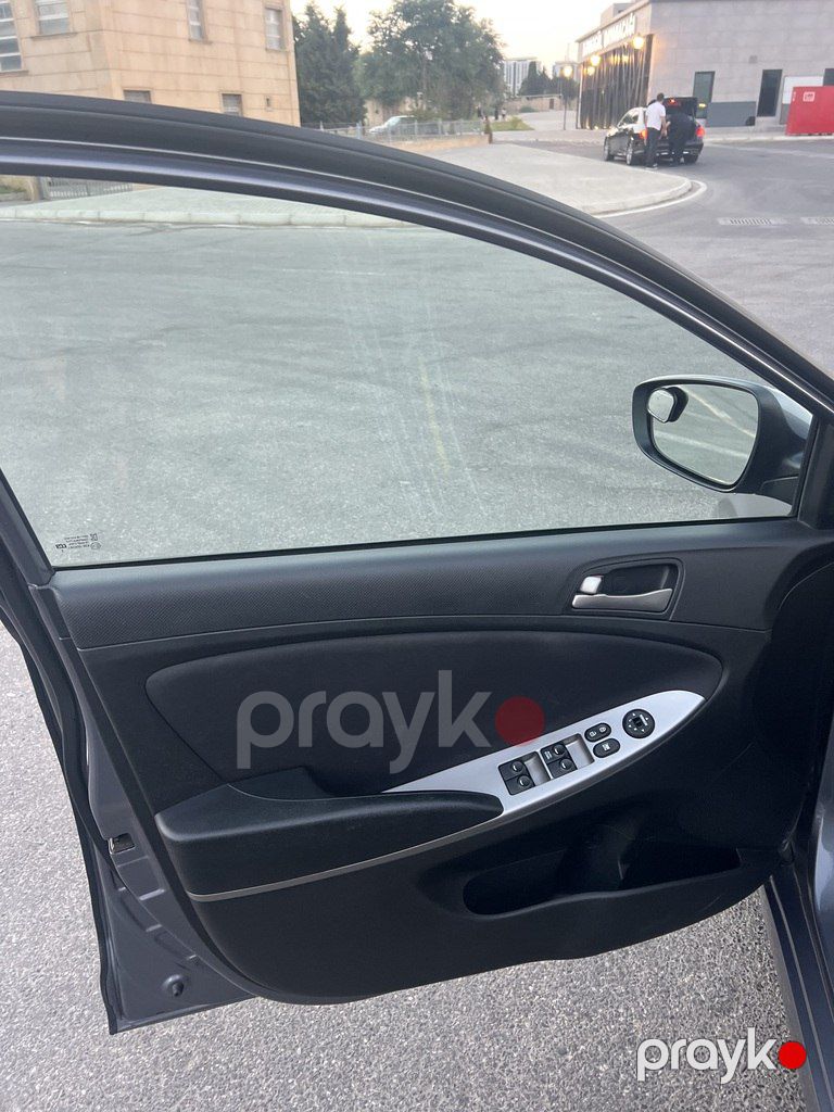 Hyundai Accent, 1.6 L, 2017 il, 149 669 km — Avtomobillər, Bakı (9)