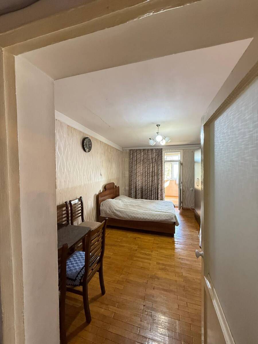 Satılır 3 otaqlı köhnə tikili 75 m² — Mənzil, Bakı (2)