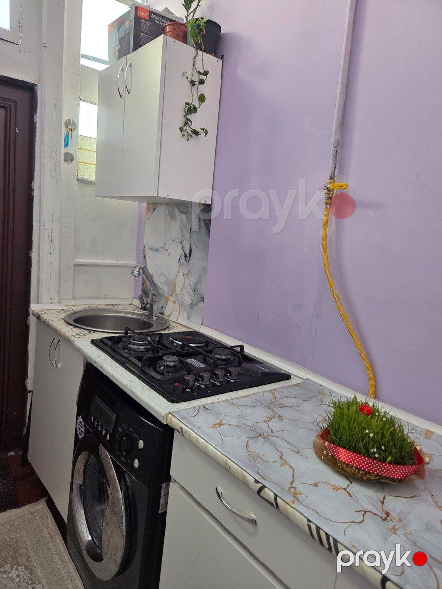 Satılır 2 otaqlı köhnə tikili 40 m² — Mənzil, Bakı (8)