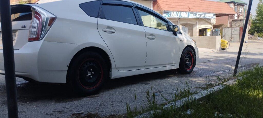 Toyota Prius, 1.8 L, 1.3 kWh, 2013 il, 402 336 km — Avtomobillər, Bakı (4)