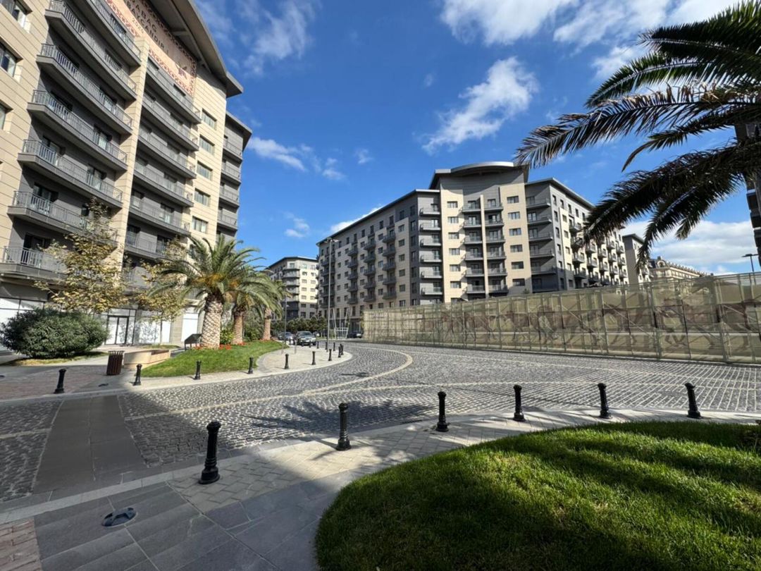 Satılır 5 otaqlı yeni tikili 254 m² — Mənzil, Bakı (2)