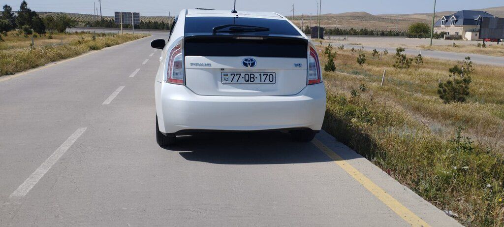 Toyota Prius, 1.8 L, 1.3 kWh, 2013 il, 402 336 km — Avtomobillər, Bakı (2)