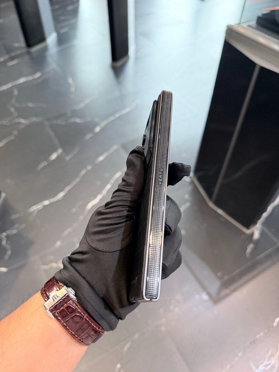Vertu Alpha Fold Black Alligator 1 TB 2026 — Smartfonlar, Bakı (9)