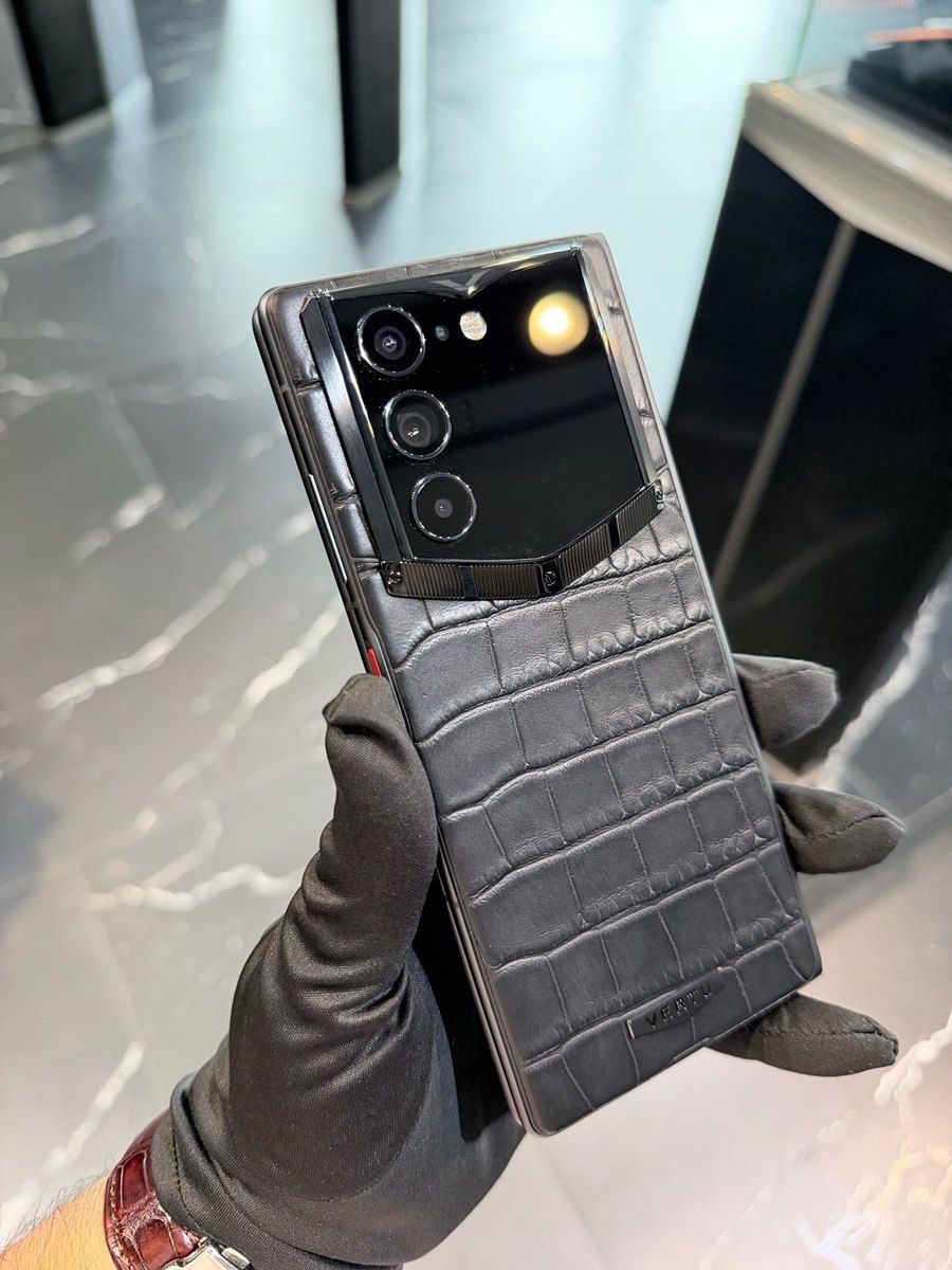 Vertu Alpha Fold Black Alligator 1 TB 2026 — Smartfonlar, Bakı (6)