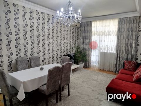 3-otaqlı yeni tikili kirayə verilir, 8 Noyabr m., 110 m²
