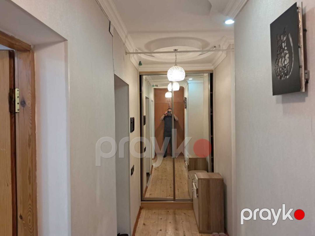 Satılır 2 otaqlı köhnə tikili 60 m² — Mənzil, Bakı (10)