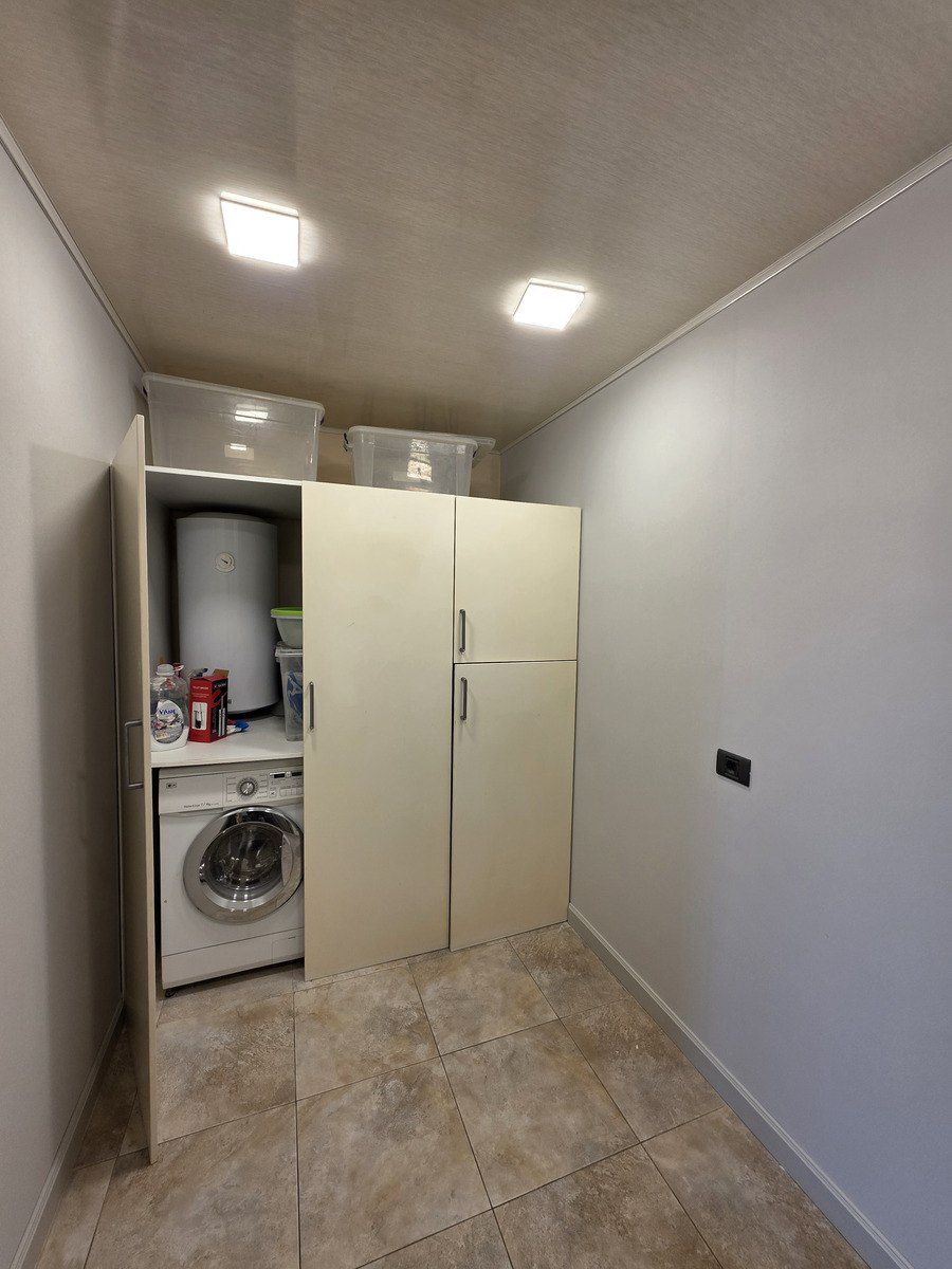 Satılır 4 otaqlı yeni tikili 250 m² — Mənzil, Bakı (9)