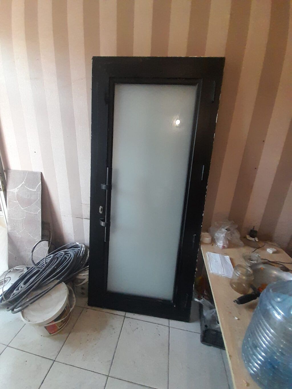 Blok üçün İşlənmiş Giriş qapısı 80x209 sm Zəmanətsiz, Ödənişli quraşdırma, Pulsuz çatdırılma — Mallar, Bakı (10)