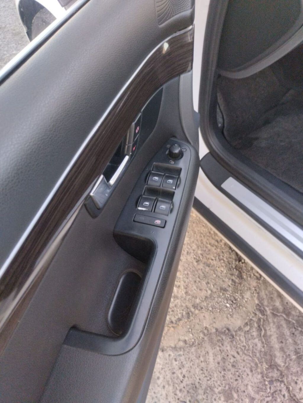 Seat : 2 l | 2012 il 303000 km Sedan — Avtomobillər, Bakı (5)