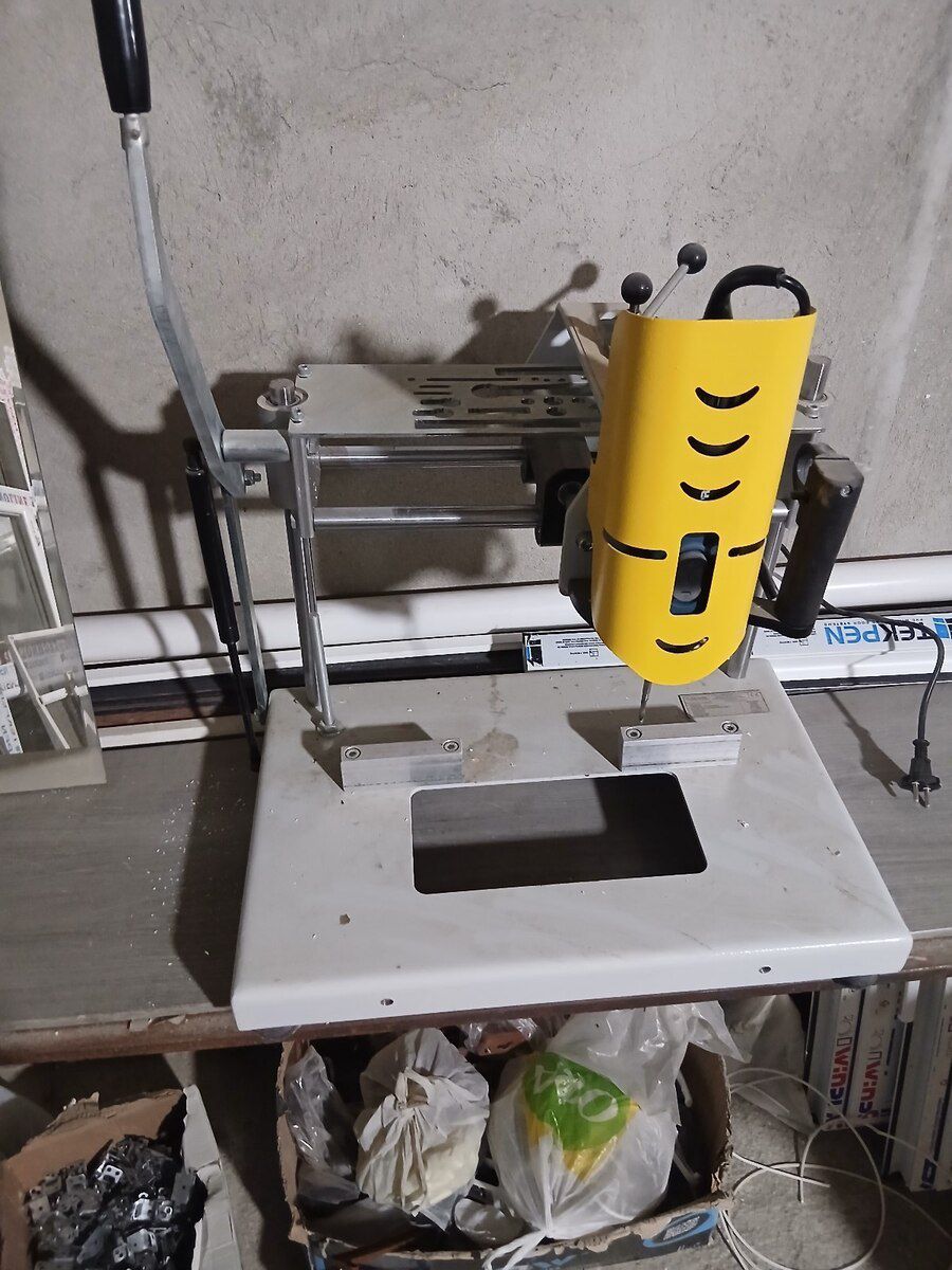 Plastik qapı pəncərə avadanlığı — Biznes və avadanlıq, Sumqayıt (6)
