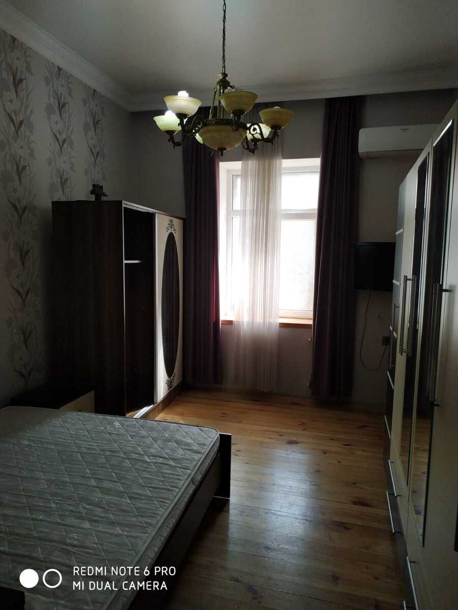 Satılır 2 otaqlı köhnə tikili 37 m² — Mənzil, Bakı