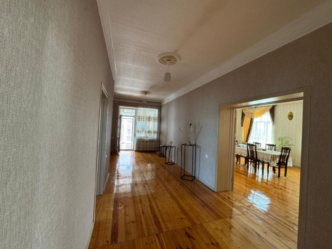 Satılır 4 otaqlı həyət evi/bağ evi 180 m² — Ev, villa, Bakı (9)