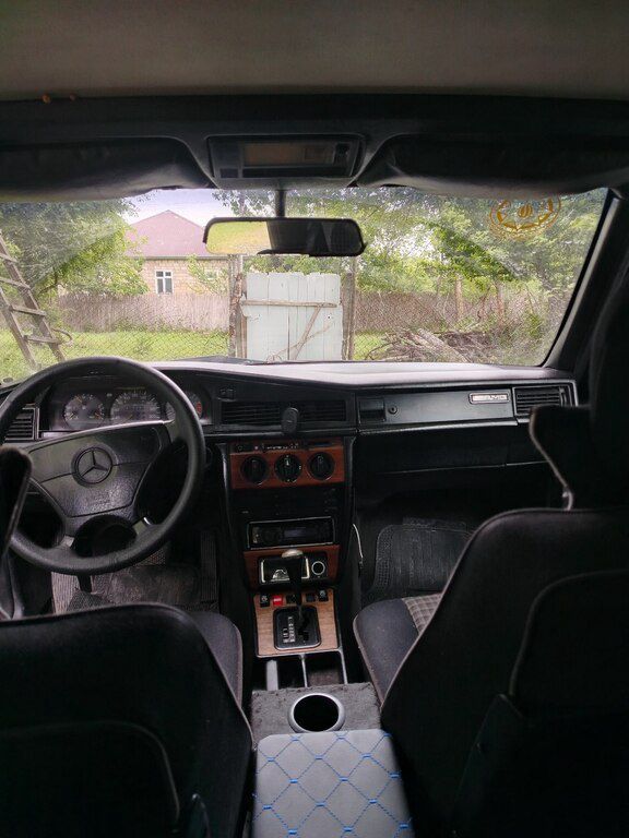 Mercedes 190, 2.0 L, 1992 il, 100 000 km — Avtomobillər, Ucar (3)