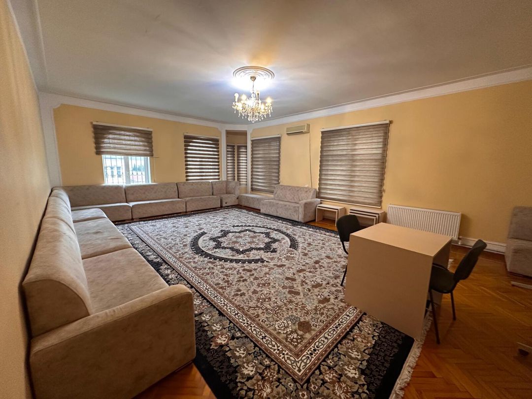 İcarəyə verilir 10 otaqlı həyət evi/bağ evi 400 m² — Ev, villa, Bakı (5)