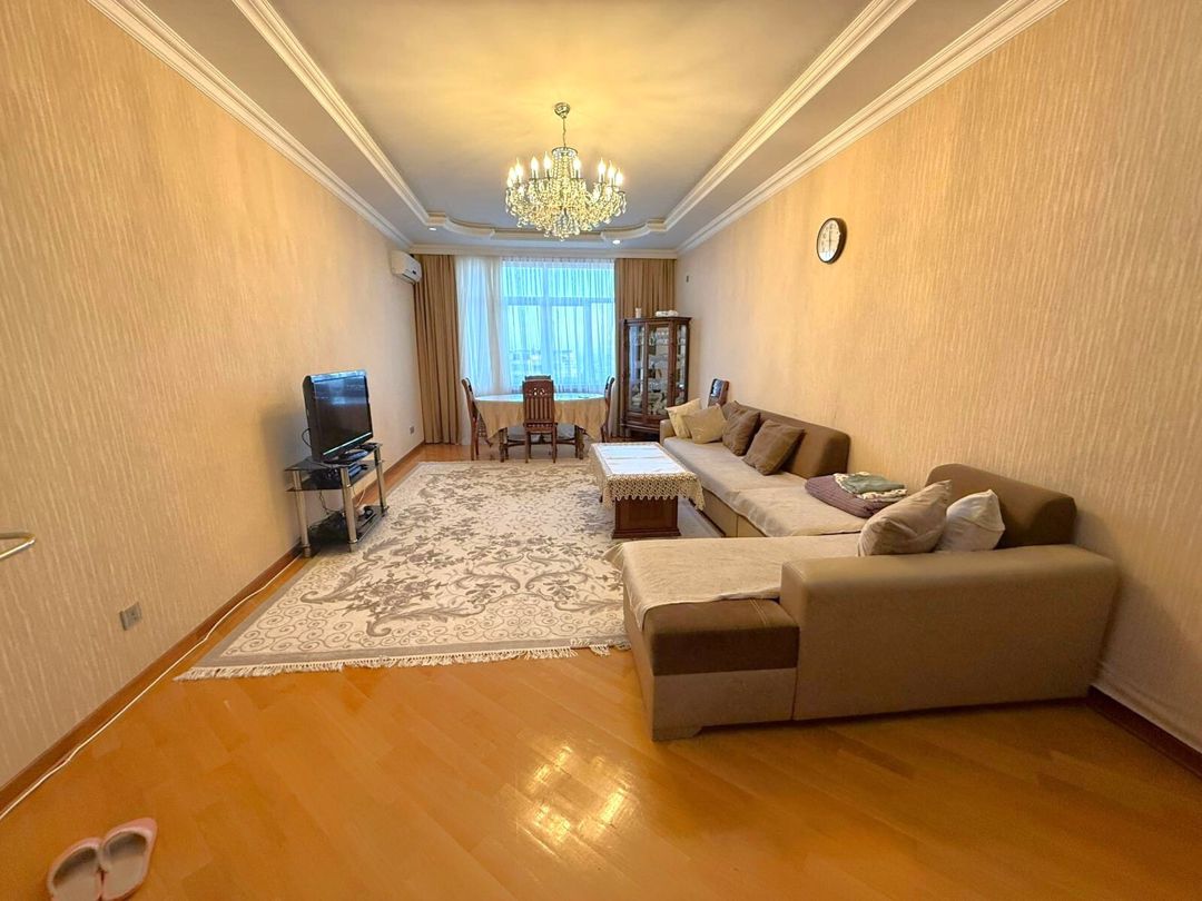 Satılır 4 otaqlı yeni tikili 155 m² — Mənzil, Bakı (2)