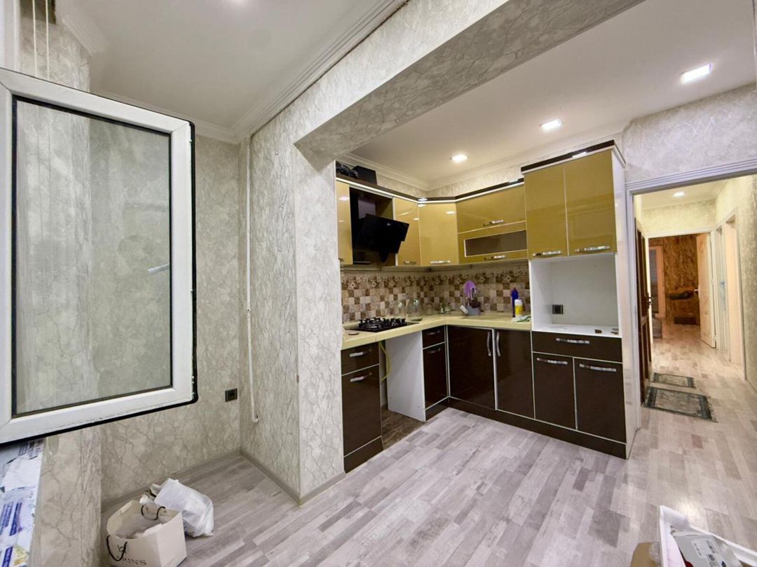 Satılır 3 otaqlı köhnə tikili 85 m² — Mənzil, Bakı (12)