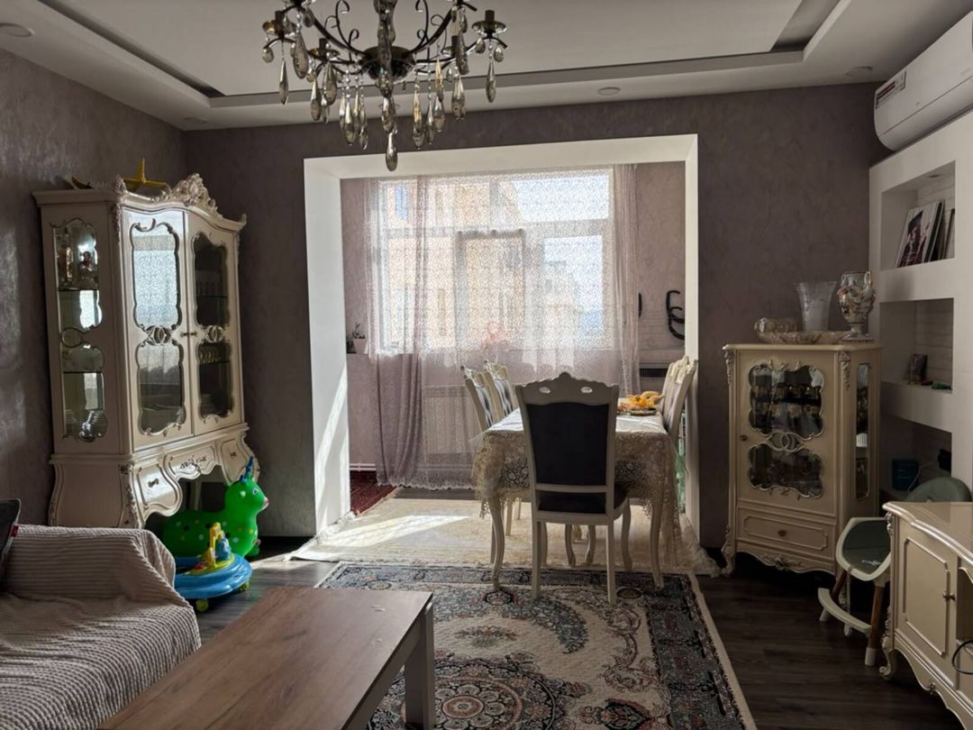 Satılır 2 otaqlı köhnə tikili 61 m² — Mənzil, Bakı