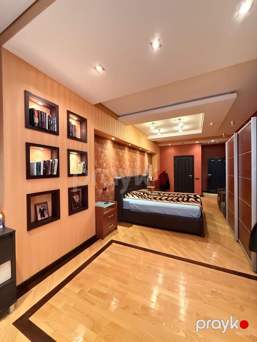 Satılır 4 otaqlı yeni tikili 240 m² — Mənzil, Bakı (8)