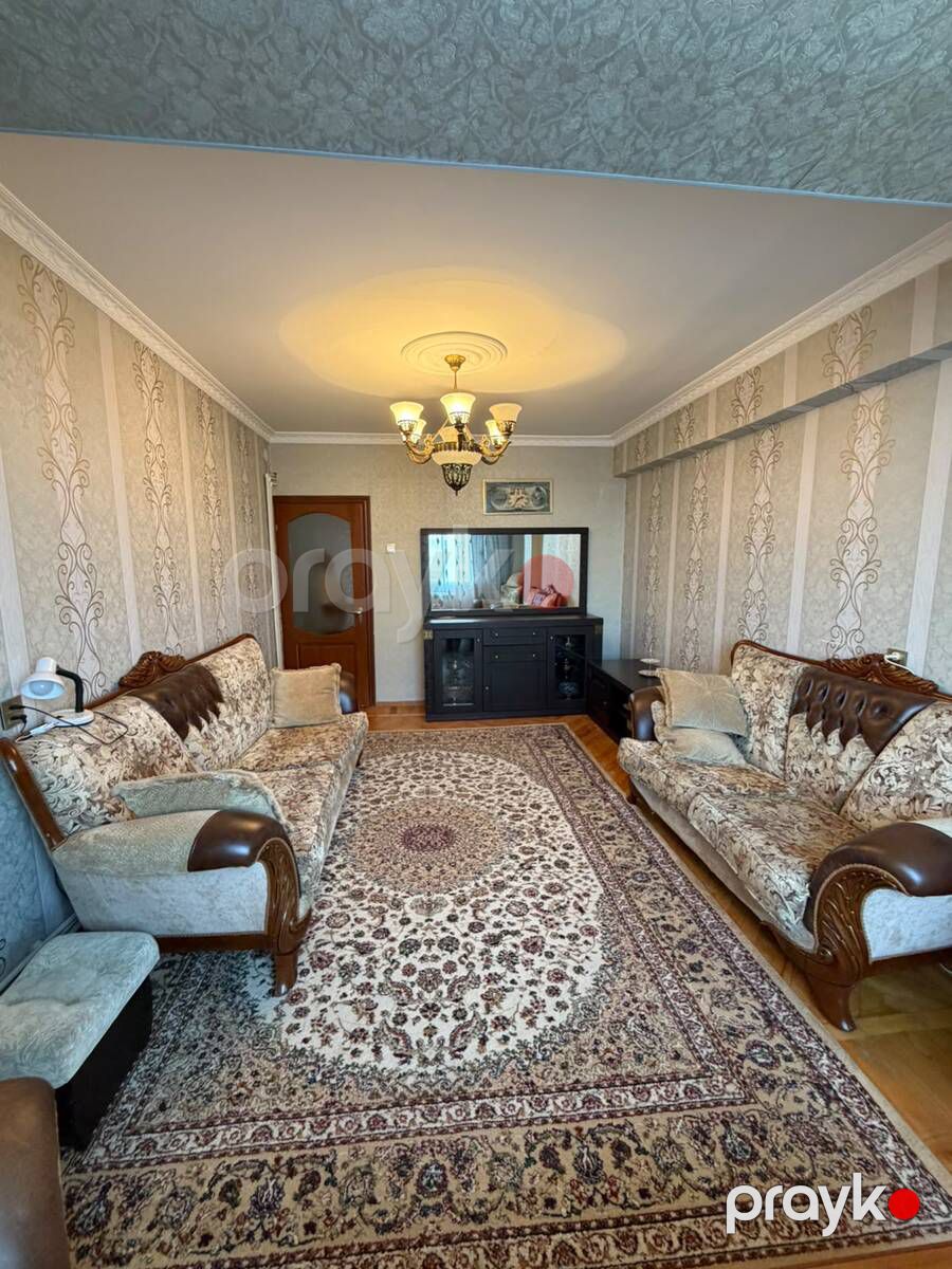 Satılır 2 otaqlı köhnə tikili 67 m² — Mənzil, Bakı (9)