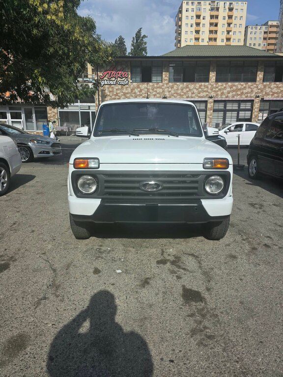 LADA (VAZ) Niva, 1.7 L, 2024 il, 37 300 km — Avtomobillər, Bakı