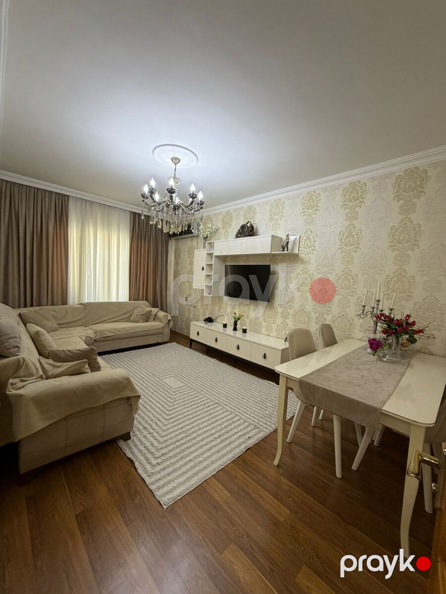 İcarəyə verilir 2 otaqlı köhnə tikili 70 m² — Mənzil, Bakı