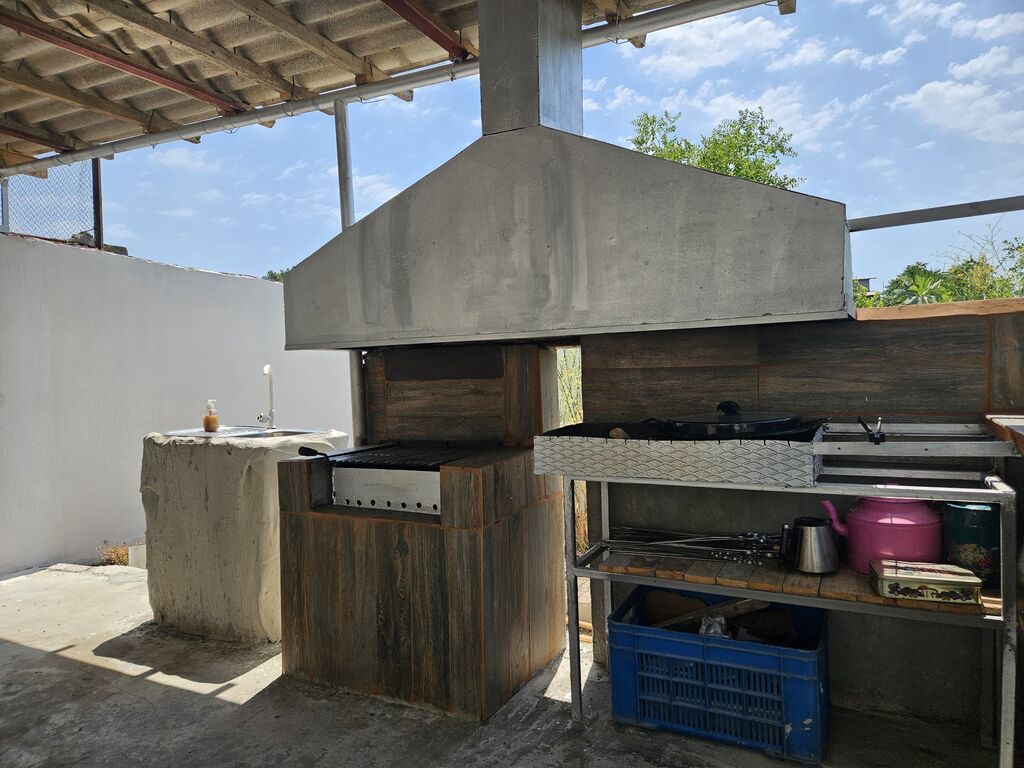 Iki mərtəbəli həyət evi və ayrıca qonaq evi - Geniş tam hasarlı — Daşınmaz əmlak, Bakı (8)