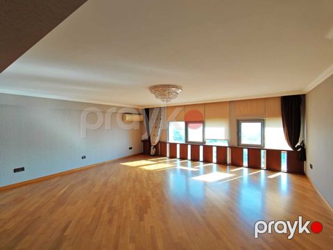 Satılır 6 otaqlı yeni tikili 310 m²