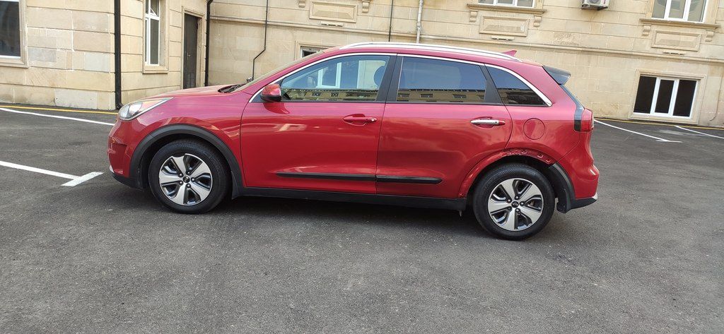 Kia Niro, 1.6 L, 1.56 kWh, 2017 il, 200 211 km — Avtomobillər, Bakı (9)