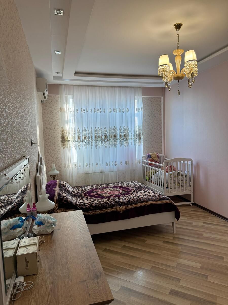 Satılır 4 otaqlı yeni tikili 135 m² — Mənzil, Bakı (9)