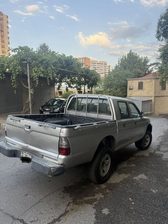 Mitsubishi L200, 2.5 L, 2004 il, 500 000 km — Avtomobillər, Bakı (3)