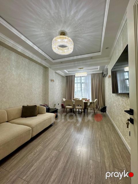 Satılır 3 otaqlı yeni tikili 98 m²