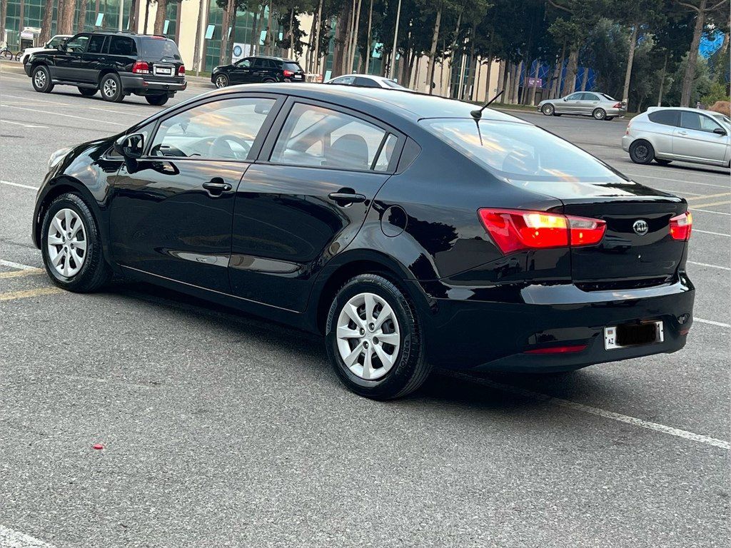 Kia Rio, 1.4 L, 2015 il, 218 000 km — Avtomobillər, Sumqayıt (8)