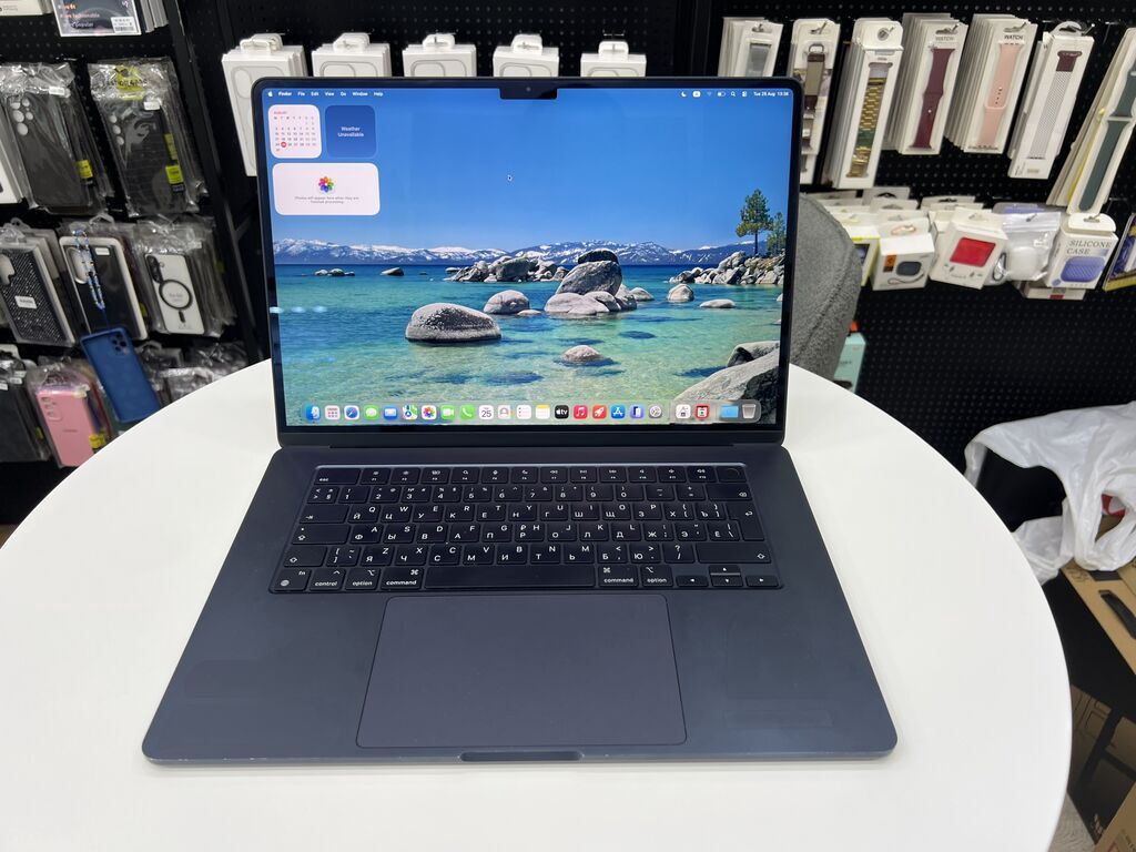 Apple Macbook Air 2023 Apple M2 RAM 8GB SSD 256GB Ekran 15,3 — Apple Macbook, Bakı