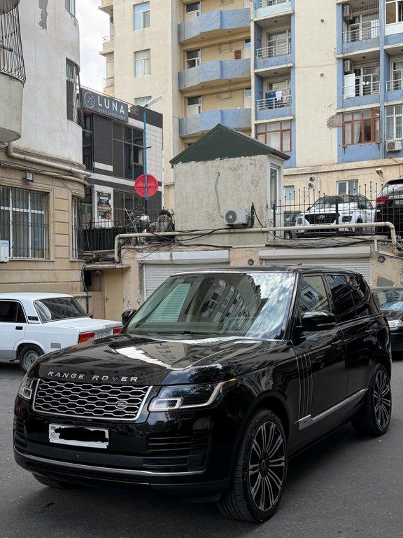Land Rover Range Rover, 3.0 L, 2018 il, 175 000 km — Avtomobillər, Bakı (2)