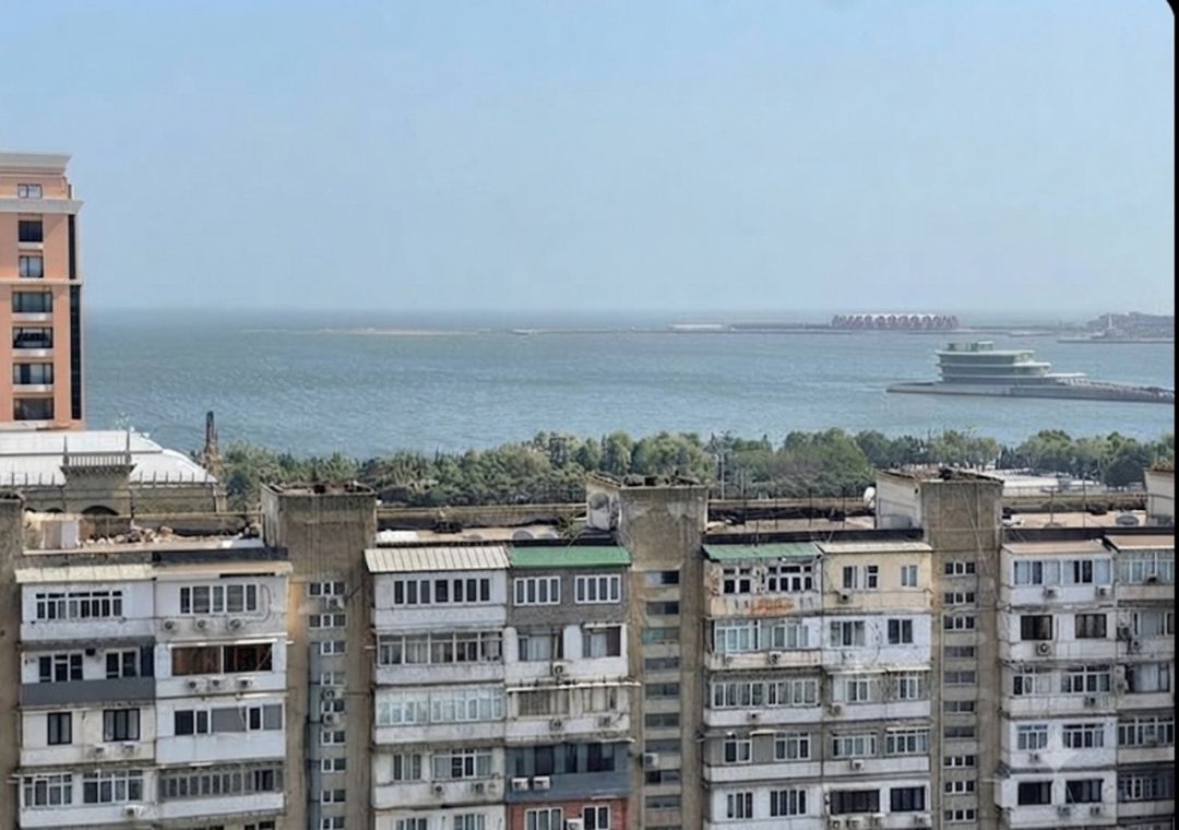 Satılır 4 otaqlı yeni tikili 249 m² — Mənzil, Bakı (9)