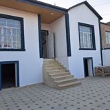 Satılır 4 otaqlı həyət evi/bağ evi 120 m² — Дом, вилла