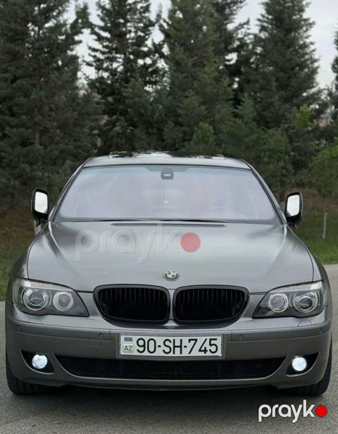BMW 740, 4.0 L, 2006 il, 300 000 km